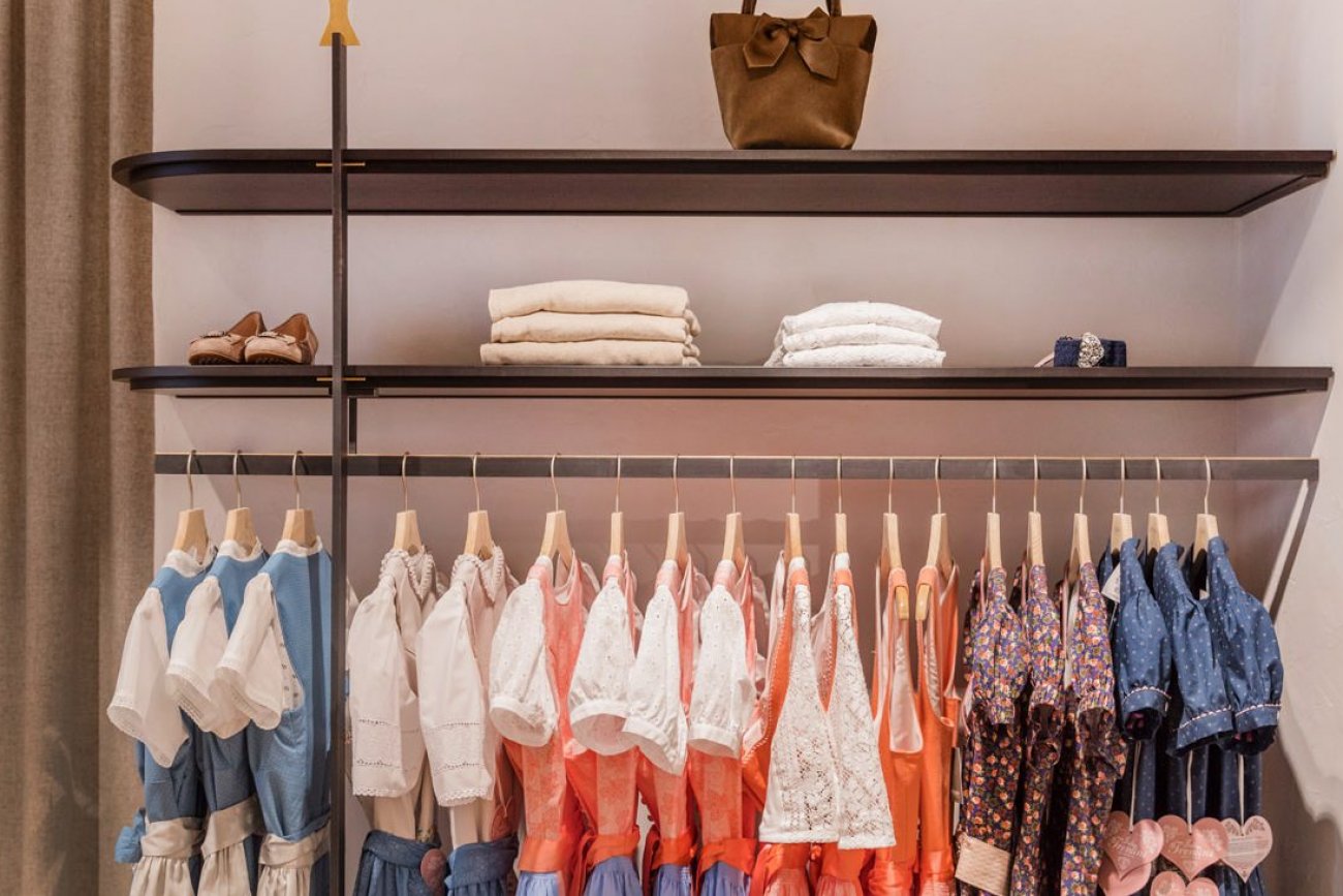 Schauer Tracht.Stoffe.Atelier